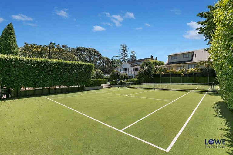 Photo of property in 10 Upland Road, Remuera, Auckland, 1050