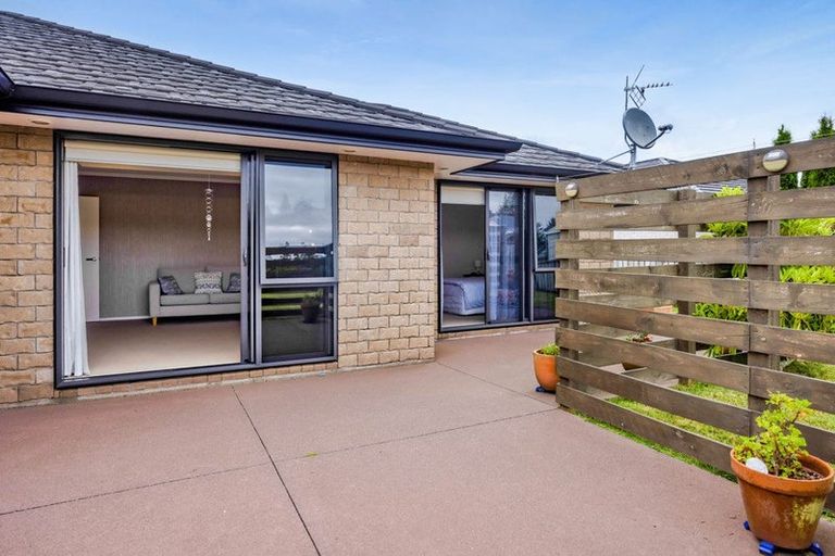 Photo of property in 12 Mercade Close, Stratford, 4332