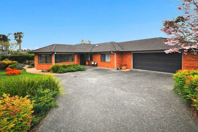 Photo of property in 6 O'sullivan Place, Waiuku, 2123