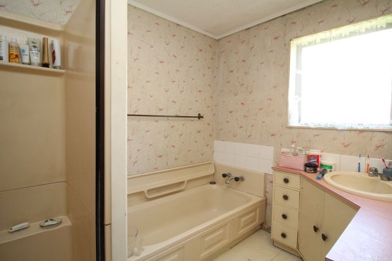 Photo of property in 1a Island View Road, Western Heights, Rotorua, 3015