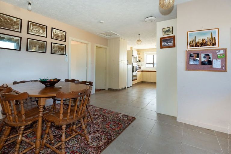 Photo of property in 6 Sharlands Road, Dunsandel, Rakaia, 7783