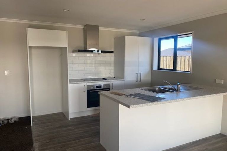 Photo of property in 96 Broadway Parade, Rolleston, 7615