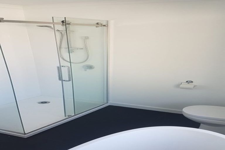 Photo of property in 37 Leeston And Lake Road, Leeston, 7632