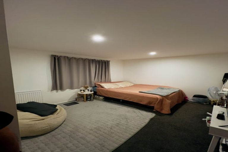 Photo of property in 1/10 Palm Grove, Berhampore, Wellington, 6023