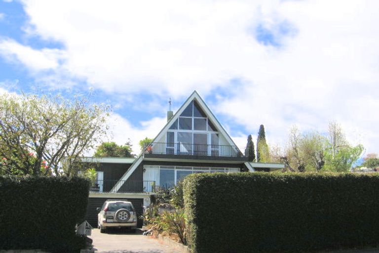 Photo of property in 82 Rokino Road, Hilltop, Taupo, 3330