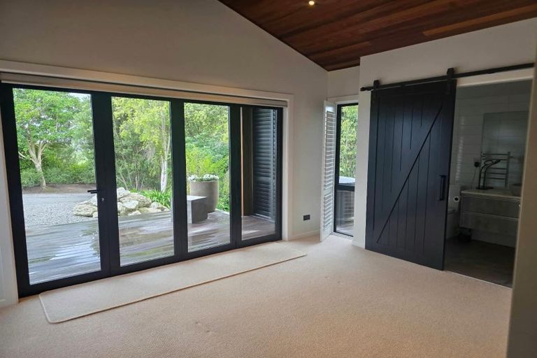 Photo of property in 64 Nilgiri Road, Poraiti, Napier, 4182
