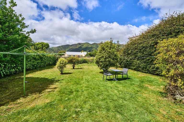 Photo of property in 154 Randwick Road, Moera, Lower Hutt, 5010
