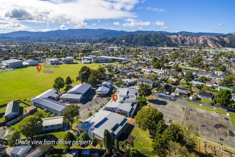 Photo of property in 46 Holdsworth Avenue, Trentham, Upper Hutt, 5018