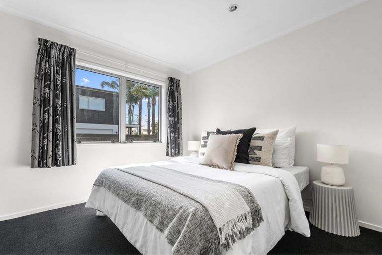 Photo of property in 1046a Papamoa Beach Road, Papamoa Beach, Papamoa, 3118