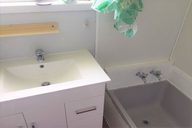 Photo of property in 218 Browns Road, Manurewa, Auckland, 2102