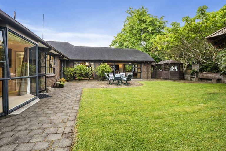 Photo of property in 11 Gracechurch Drive, Flat Bush, Auckland, 2016