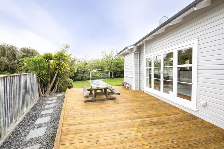 Photo of property in 9 Sheehan Street, Bay View, Napier, 4104
