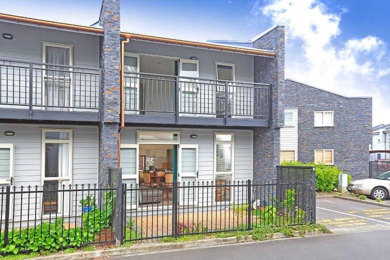 Photo of property in 29/2 Cawley Street, Ellerslie, Auckland, 1051
