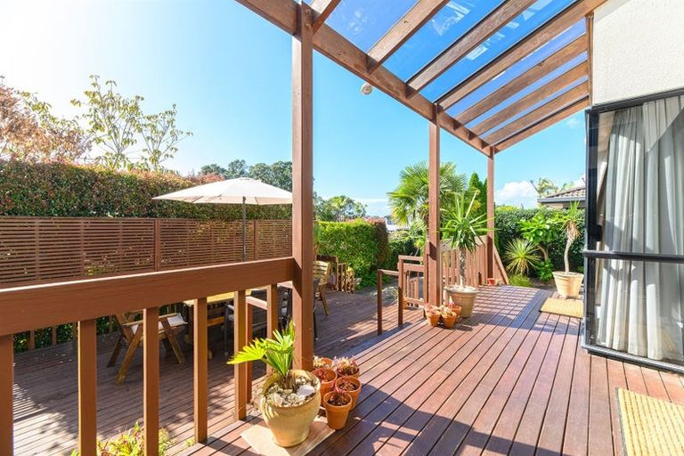 Photo of property in 1/43a Corunna Road, Milford, Auckland, 0620