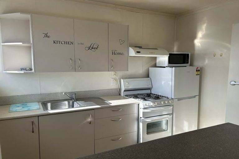 Photo of property in Aroha Apartments, 222 The Terrace, Wellington Central, Wellington, 6011