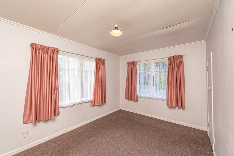 Photo of property in 62 Parkes Avenue, Saint Johns Hill, Whanganui, 4501