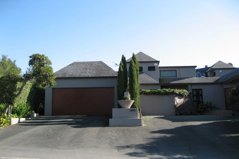 Photo of property in 1/12 Macmillan Avenue, Cashmere, Christchurch, 8022
