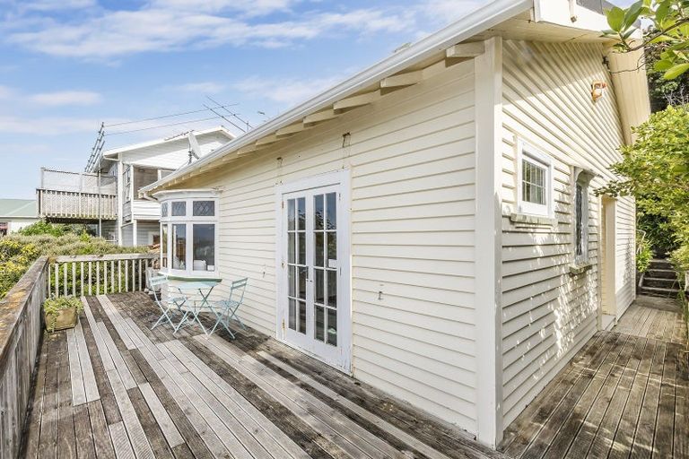 Photo of property in 5 Rakau Road, Hataitai, Wellington, 6021