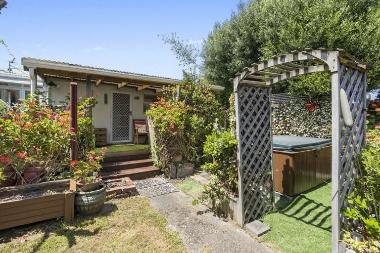 Photo of property in 39 Bolton Street, Petone, Lower Hutt, 5012