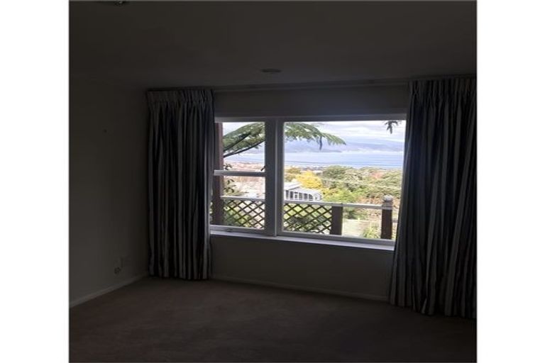 Photo of property in 53 London Road, Korokoro, Lower Hutt, 5012