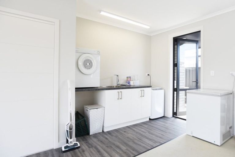 Photo of property in 38 Prince Street, Winton, 9720