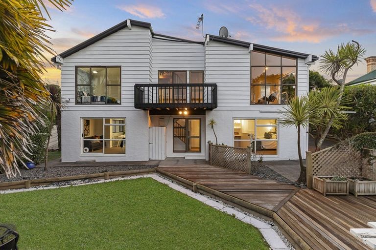 Photo of property in 25 Windmill Road, Mount Eden, Auckland, 1024