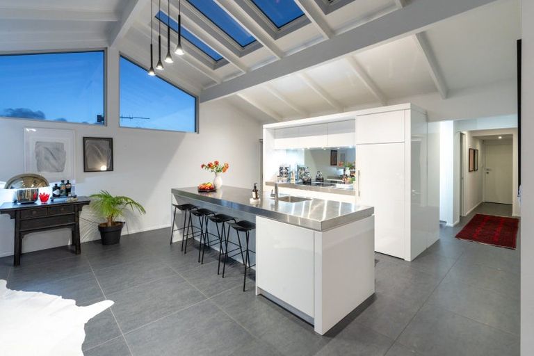 Photo of property in 5 Kabul Street, Khandallah, Wellington, 6035