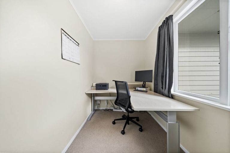 Photo of property in 26 Ruru Crescent, Heretaunga, Upper Hutt, 5018