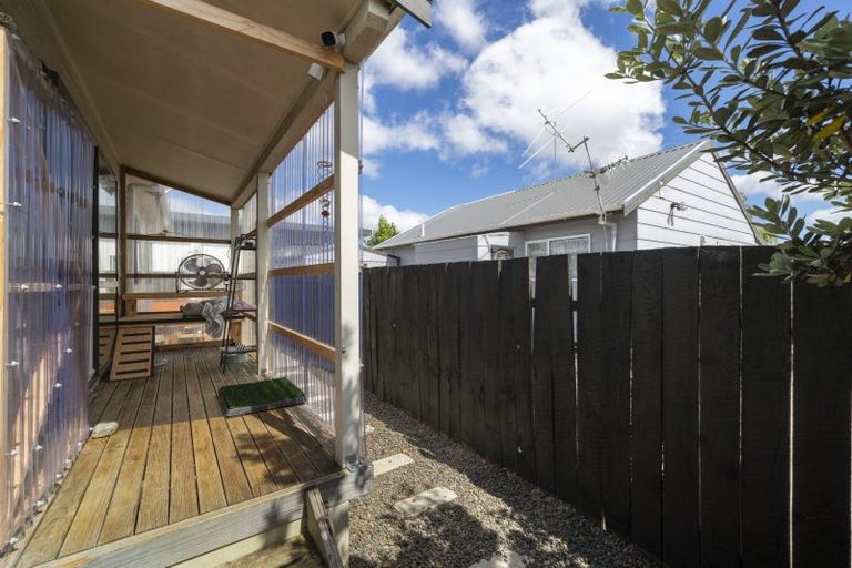 Photo of property in 5 Coromandel Court, Roslyn, Palmerston North, 4414