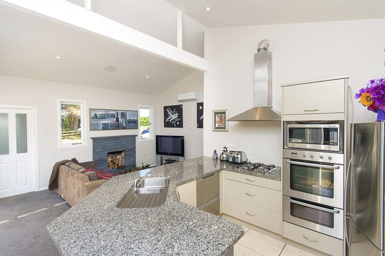 Photo of property in 921 Horseshoe Bush Road, Waitoki, Kaukapakapa, 0871