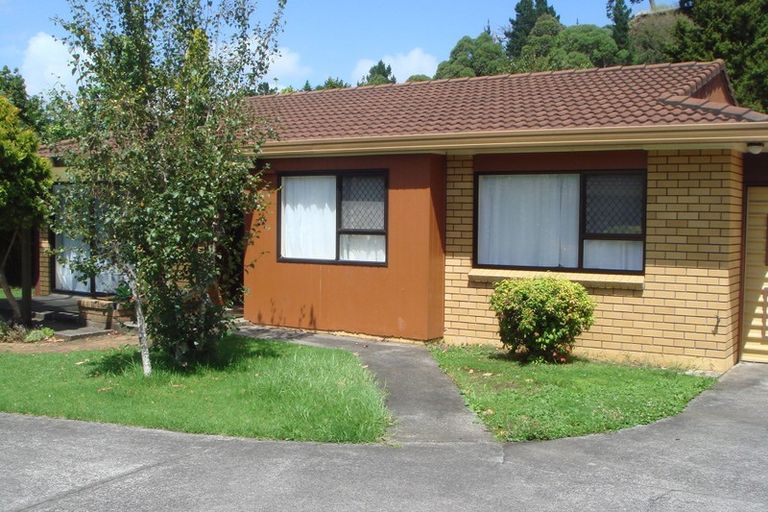 Photo of property in 1/12 Mimosa Place, Half Moon Bay, Auckland, 2012