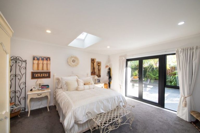 Photo of property in 112a Fitzroy Street, Terrace End, Palmerston North, 4410