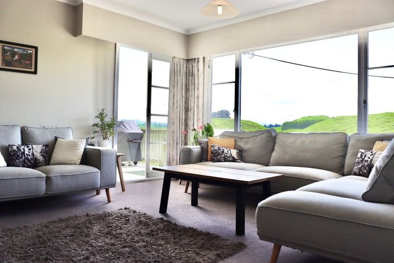 Photo of property in 71 Pukeokahu Road, Taoroa Junction, Taihape, 4793