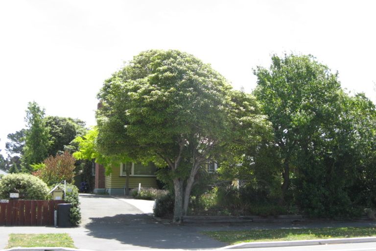 Photo of property in 251 Wainoni Road, Avondale, Christchurch, 8061