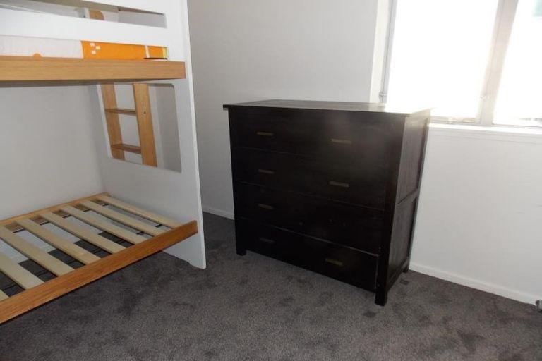 Photo of property in Terrace Heights Apartments, 2/163p The Terrace, Wellington Central, Wellington, 6011