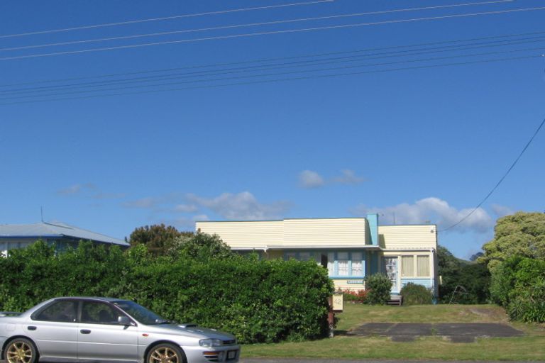 Photo of property in 42 Dillon Street, Waihi Beach, 3611