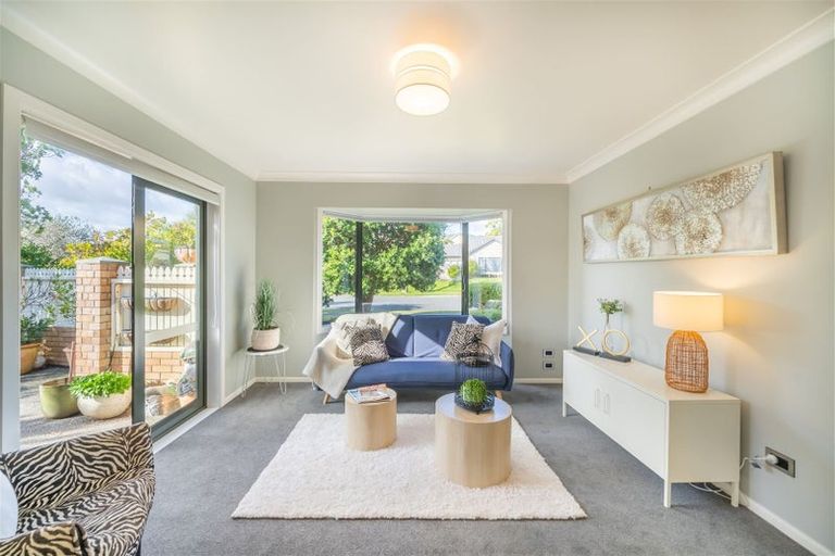 Photo of property in 70 Samwell Drive, Whitby, Porirua, 5024