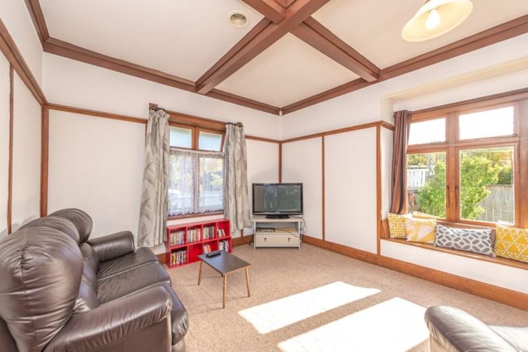 Photo of property in 3 Cavell Place, Gonville, Whanganui, 4501