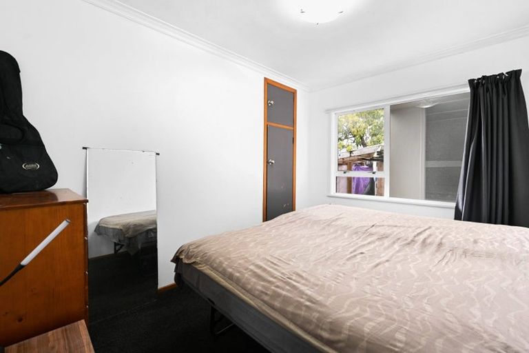 Photo of property in 14 Gilbass Avenue, Hamilton Lake, Hamilton, 3204