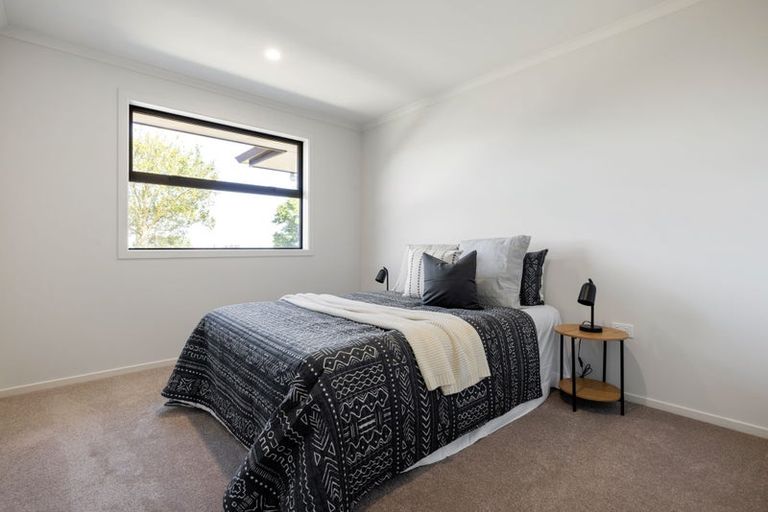 Photo of property in 10 Oralee Terrace, Peacocke, Hamilton, 3206