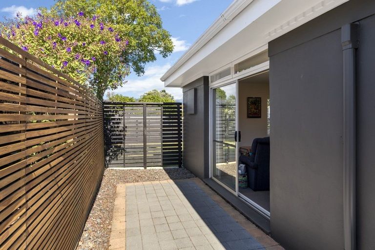 Photo of property in 37 Callender Terrace, Paraparaumu Beach, Paraparaumu, 5032