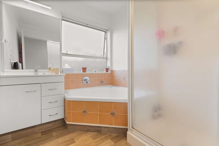 Photo of property in 7b Hampstead Court, Pyes Pa, Tauranga, 3112