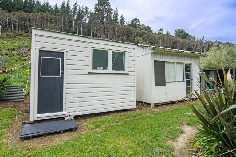 Photo of property in 27 Mclaughlin Drive, Tinui, Masterton, 5889