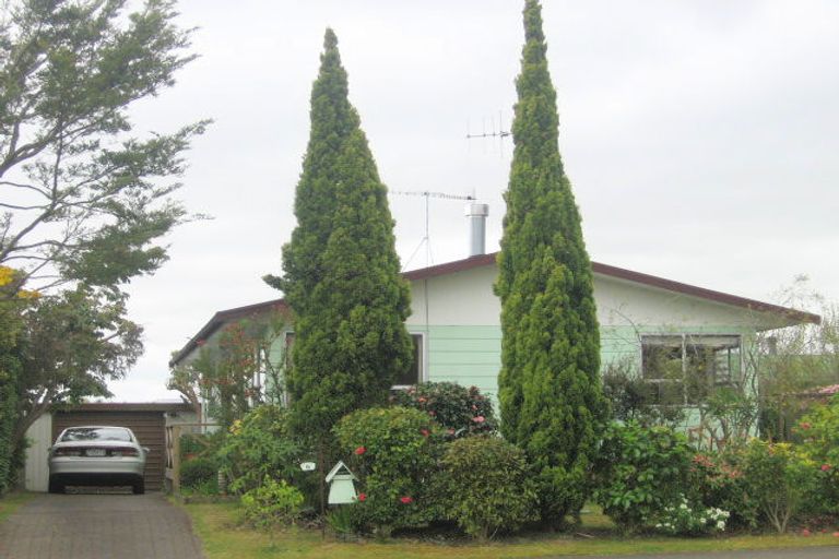 Photo of property in 6 Hyde Avenue, Richmond Heights, Taupo, 3330