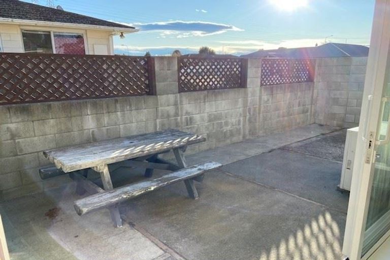 Photo of property in 1/76 Denise Crescent, Hornby, Christchurch, 8042