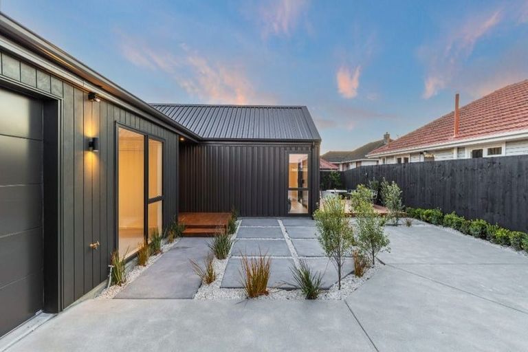 Photo of property in 19a Taurima Street, Hei Hei, Christchurch, 8042