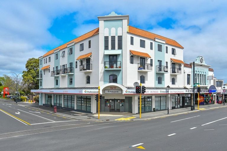 Photo of property in 11/77 Saint George Street, Papatoetoe, Auckland, 2025