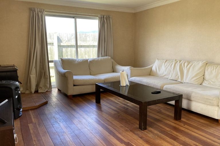 Photo of property in 8 Victor Road, Raumati Beach, Paraparaumu, 5032