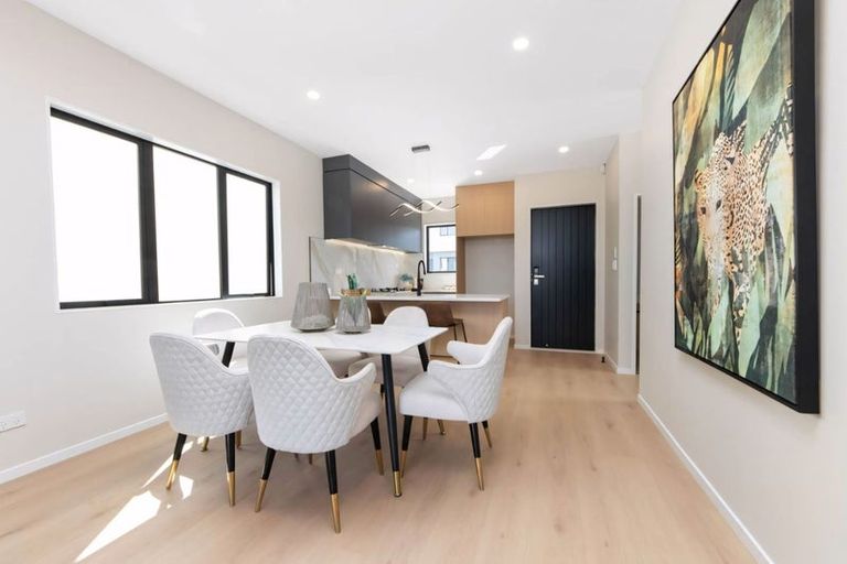 Photo of property in 14 Greenbrier Street, Westgate, 0814