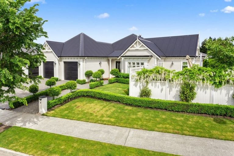 Photo of property in 9 Ballarat Road, Rangiora, 7400